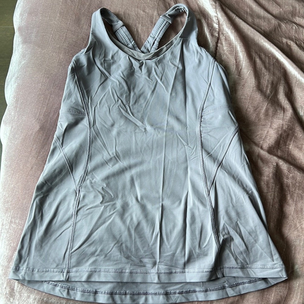 PURPLE lululemon stash n go tank